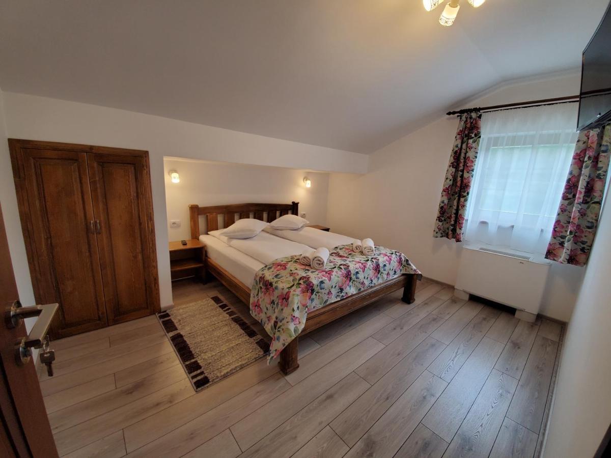 Pensiunea Casa Brancovenilor Sîmbăta de Sus Екстериор снимка